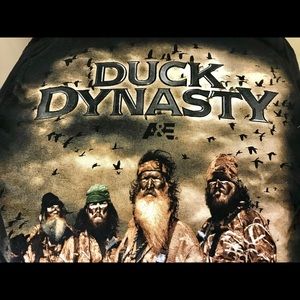 Duck dynasty T-shirt small
